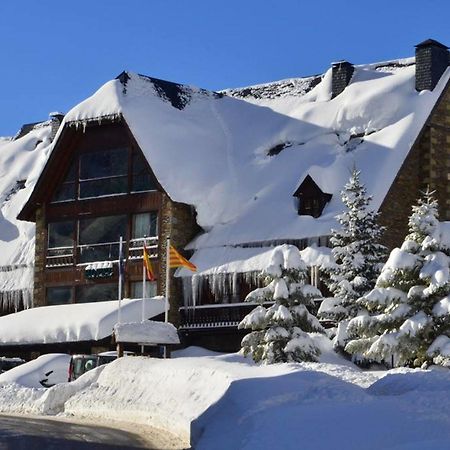 Hotel Chalet Bassibe Baqueira Beret Ngoại thất bức ảnh