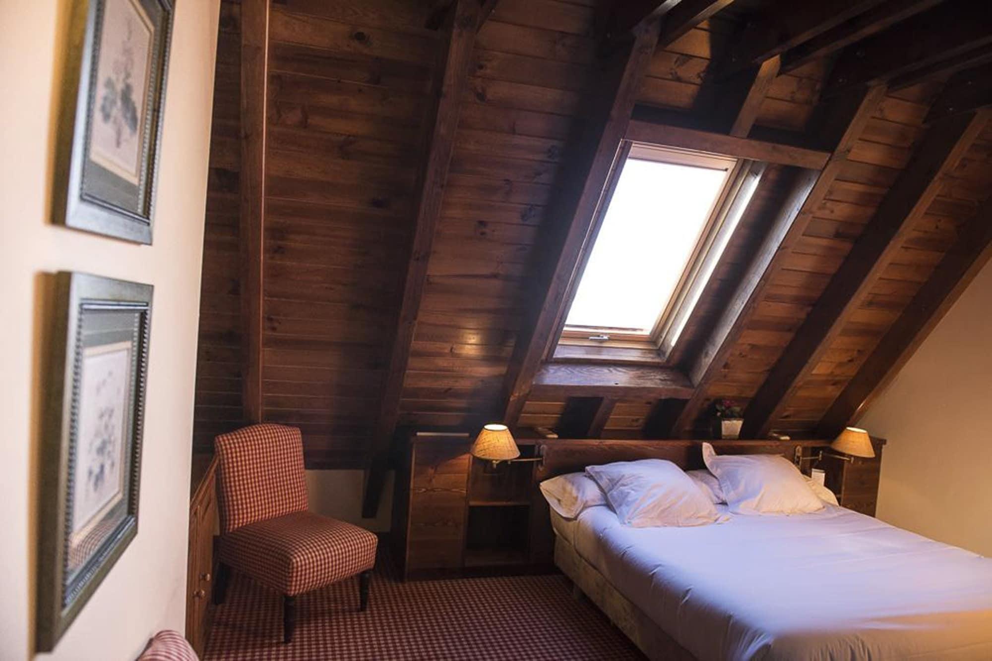 Hotel Chalet Bassibe Baqueira Beret Ngoại thất bức ảnh