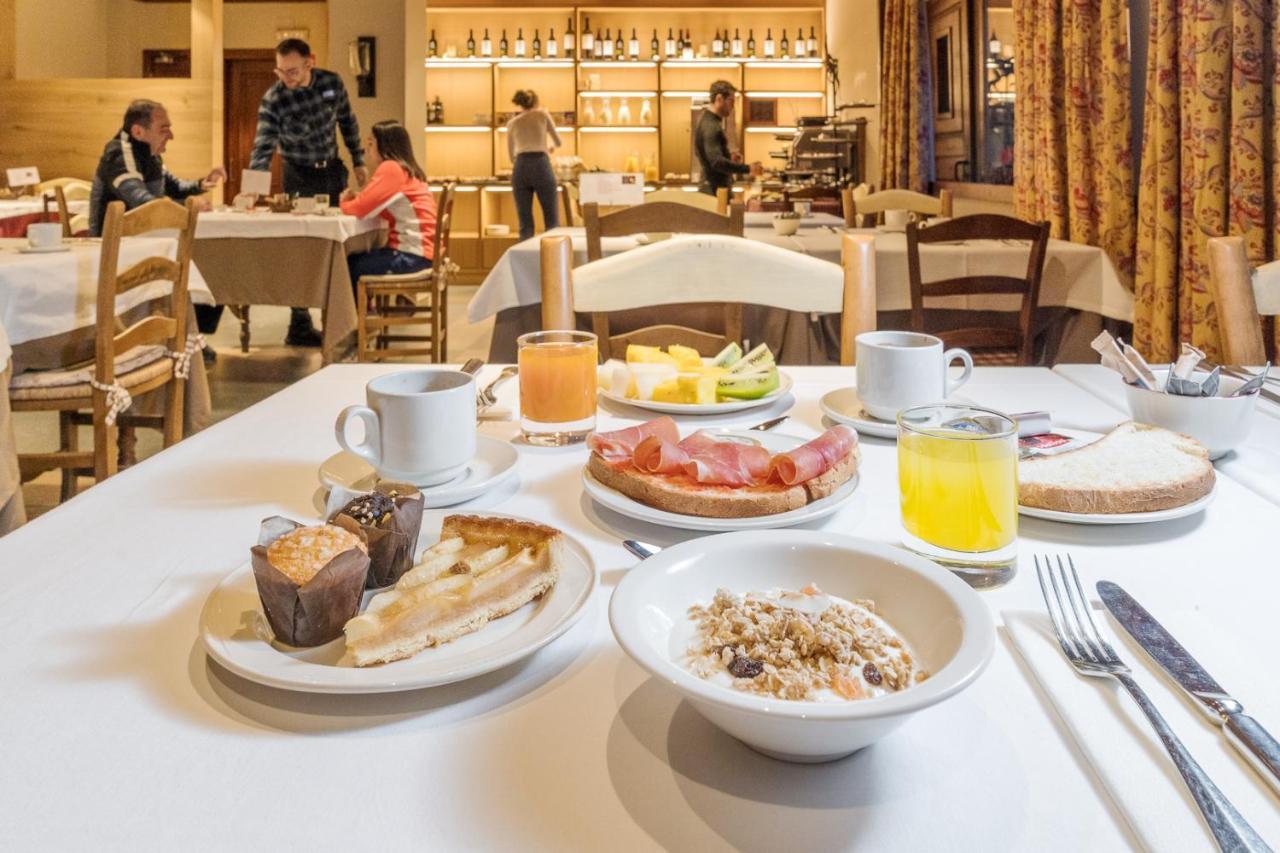 Hotel Chalet Bassibe Baqueira Beret Ngoại thất bức ảnh