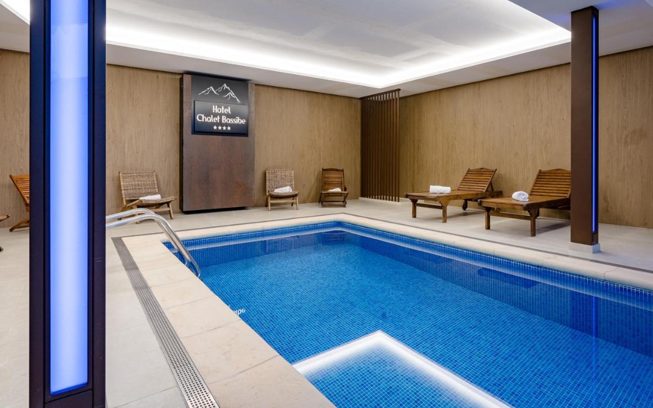 Hotel Chalet Bassibe Baqueira Beret Ngoại thất bức ảnh