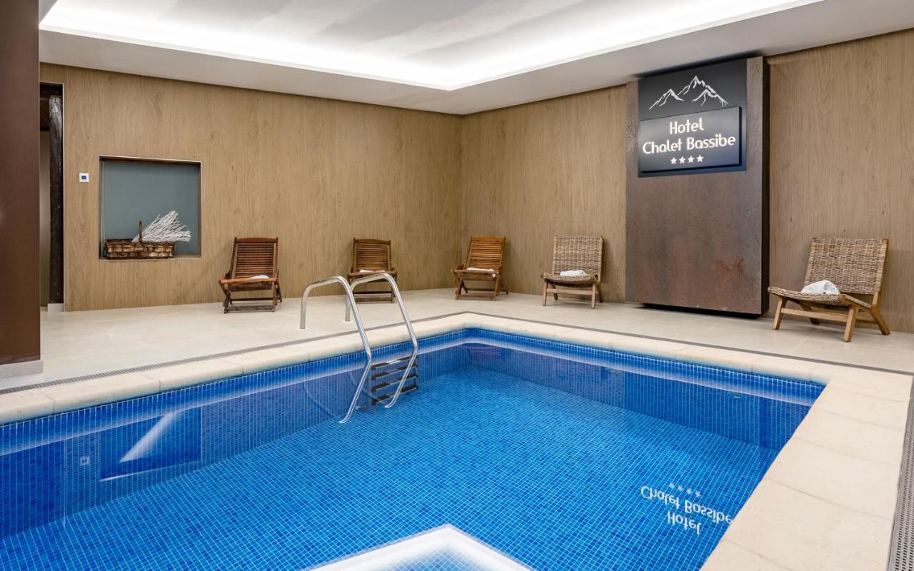 Hotel Chalet Bassibe Baqueira Beret Ngoại thất bức ảnh
