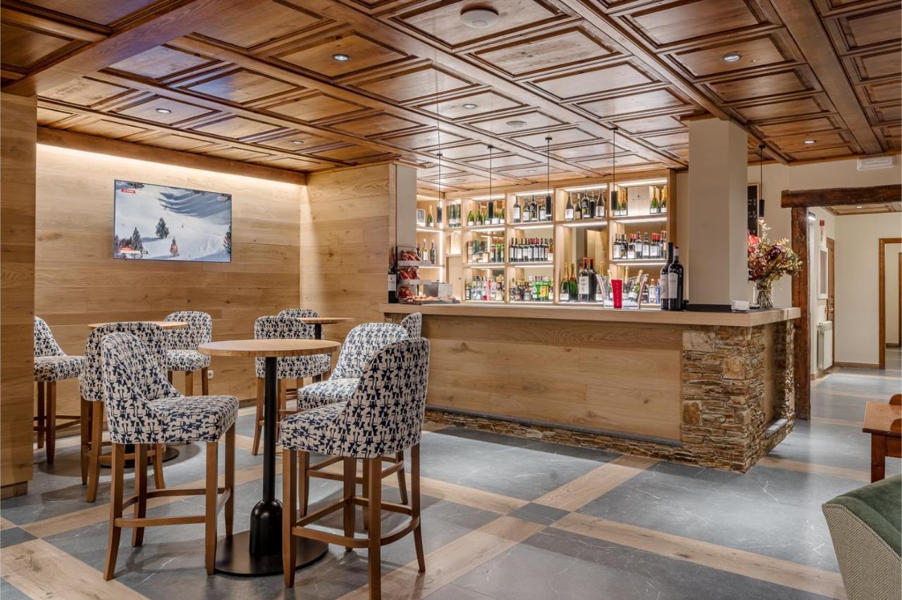 Hotel Chalet Bassibe Baqueira Beret Ngoại thất bức ảnh