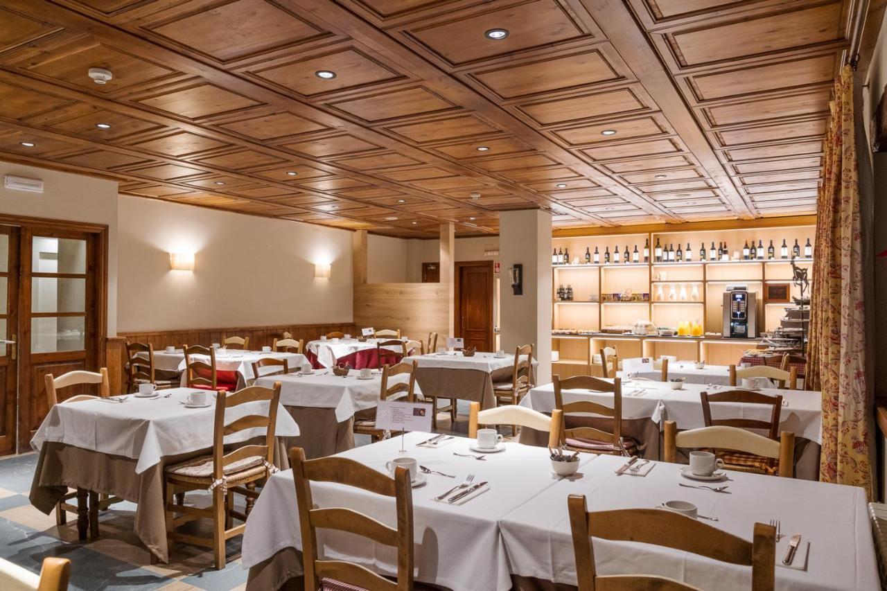 Hotel Chalet Bassibe Baqueira Beret Ngoại thất bức ảnh