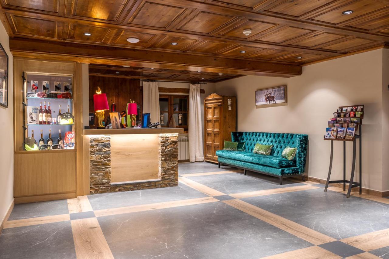 Hotel Chalet Bassibe Baqueira Beret Ngoại thất bức ảnh
