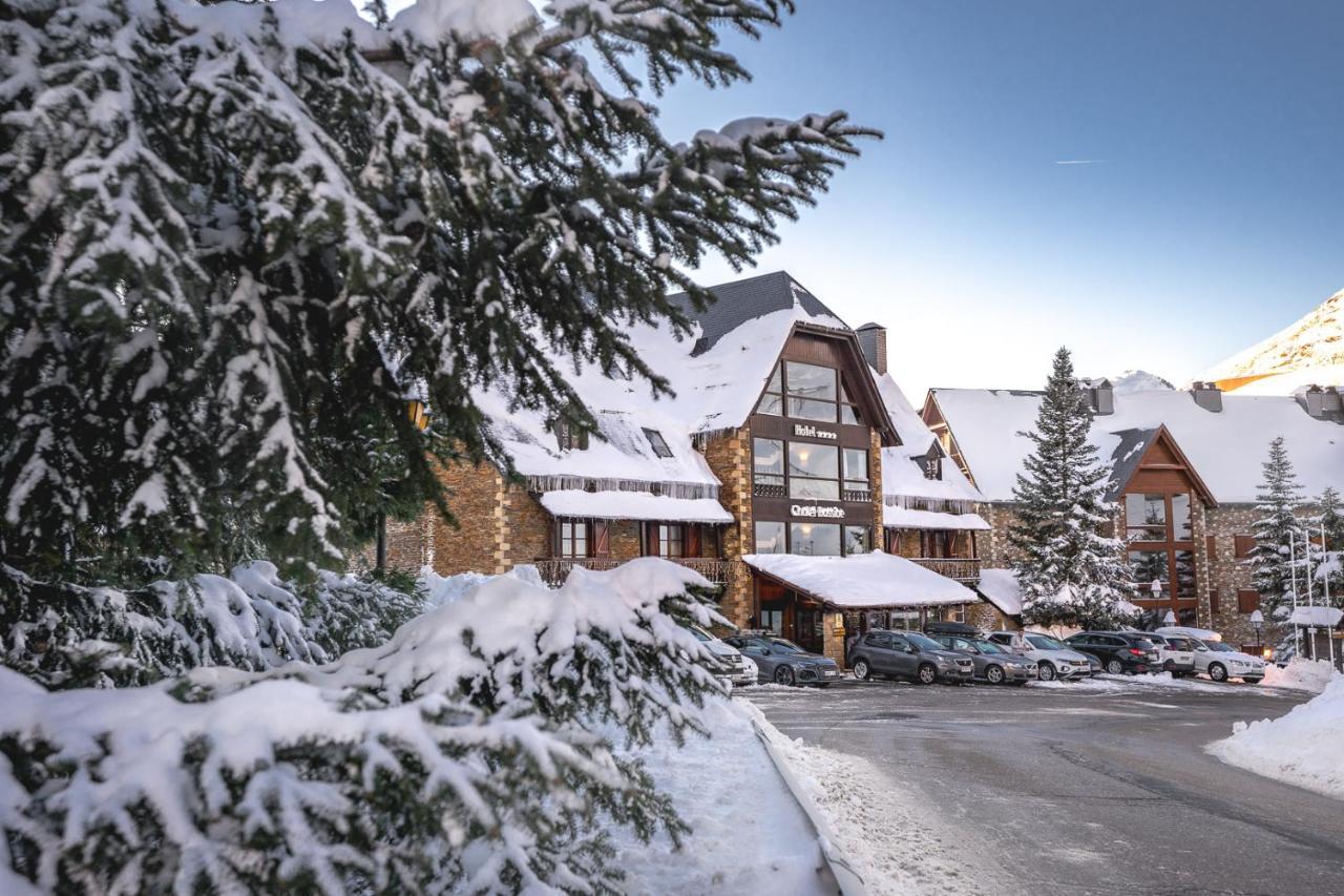 Hotel Chalet Bassibe Baqueira Beret Ngoại thất bức ảnh