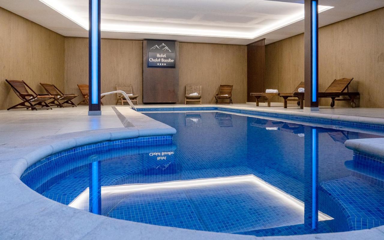 Hotel Chalet Bassibe Baqueira Beret Ngoại thất bức ảnh