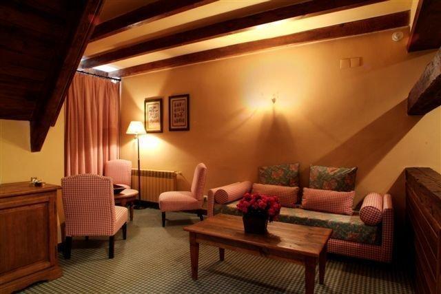 Hotel Chalet Bassibe Baqueira Beret Ngoại thất bức ảnh